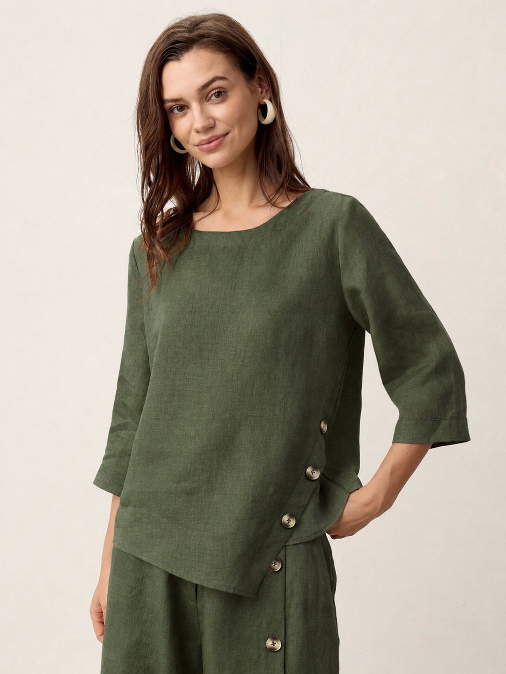 100% Linen Asymmetric-Hem Button-Trim Top NYLA