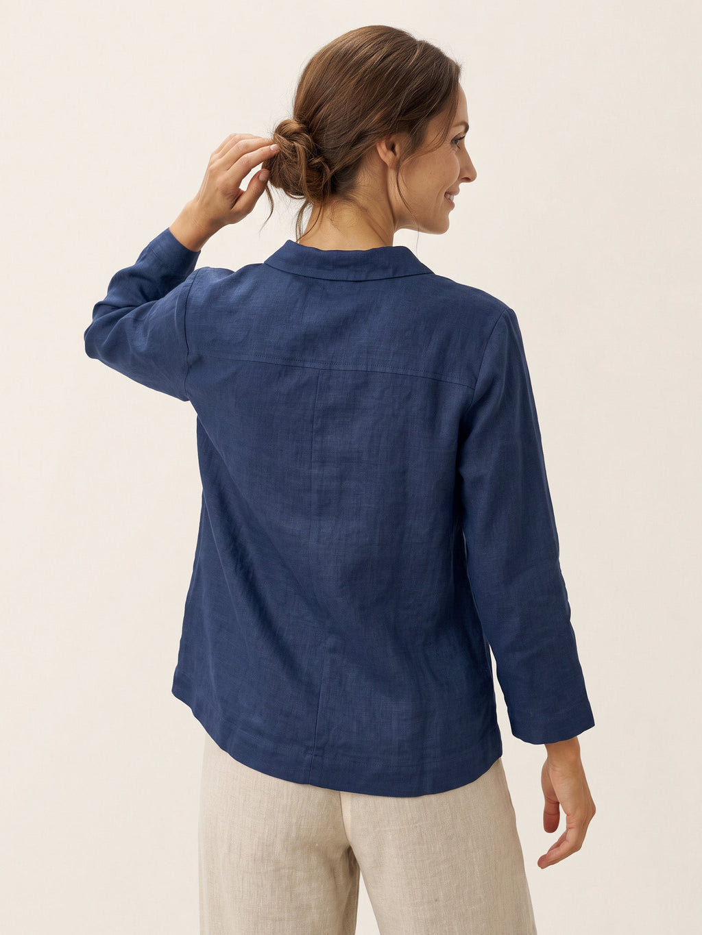 100% Linen Deep V-Neck Pullover with Button-Trim JOLYNE