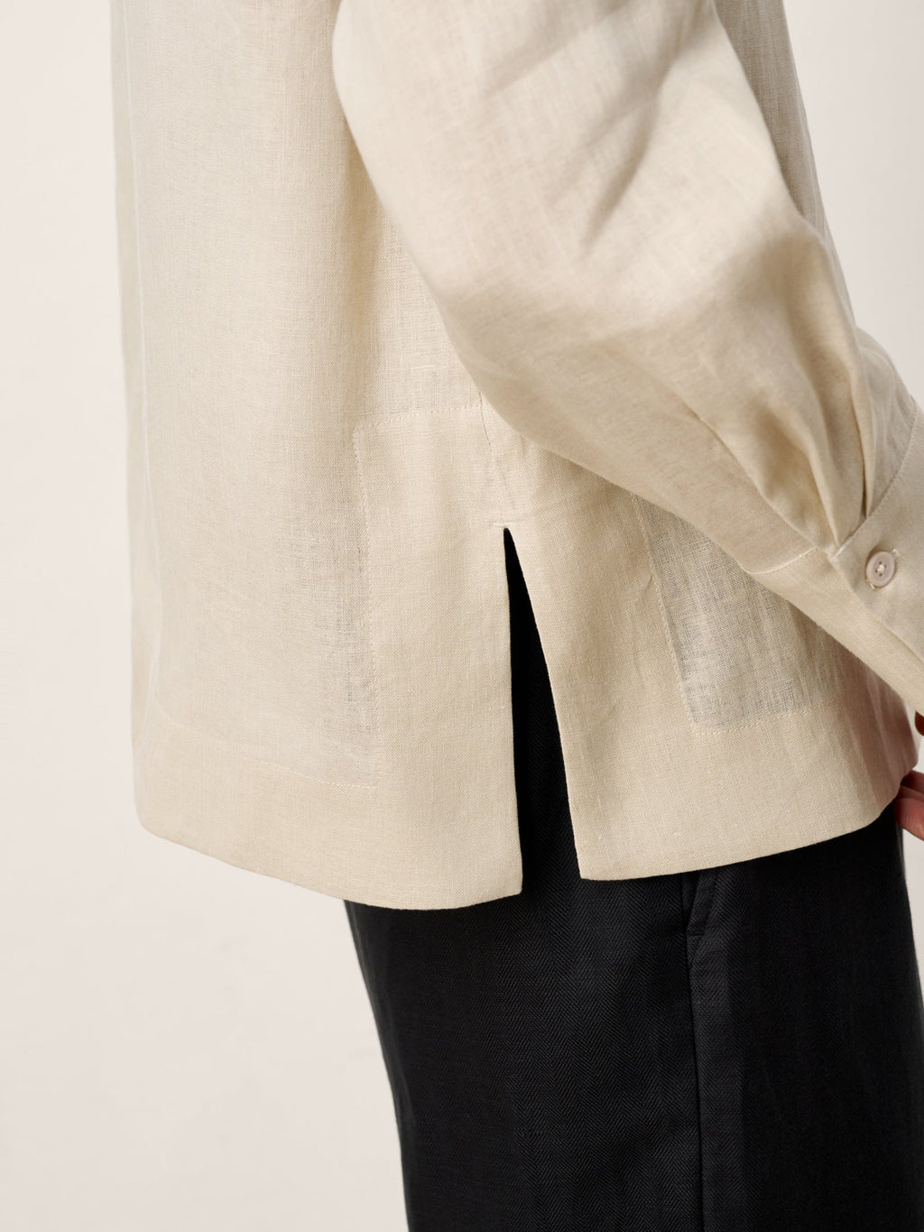 100% Linen Hidden Button Crew Neck Shirt INES