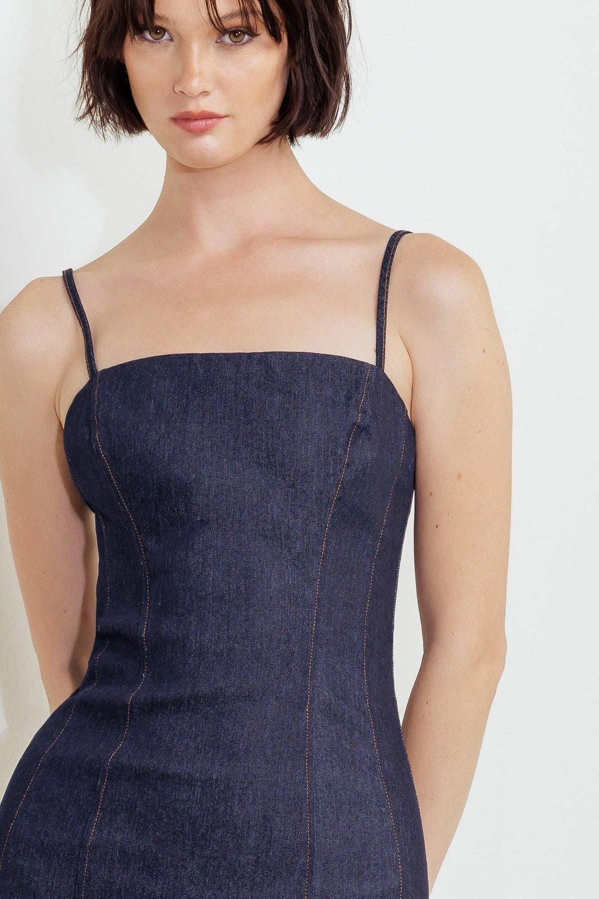 QUIET CURVE DARK DENIM MIDI DRESS