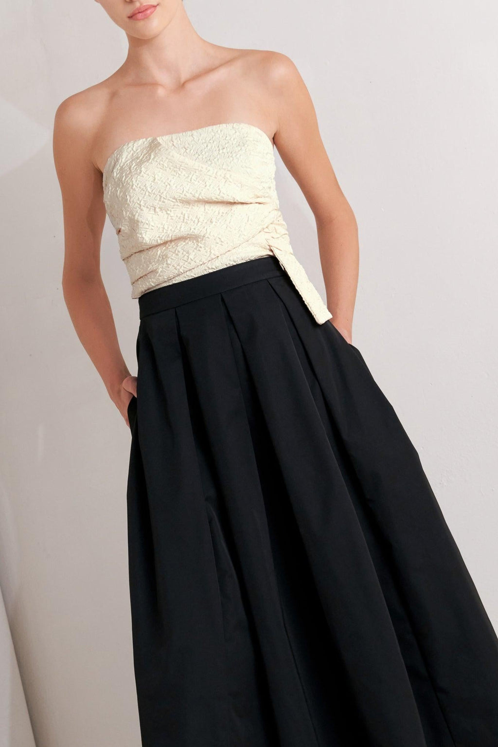 MONO BALLET WOVEN MIDI DRESS