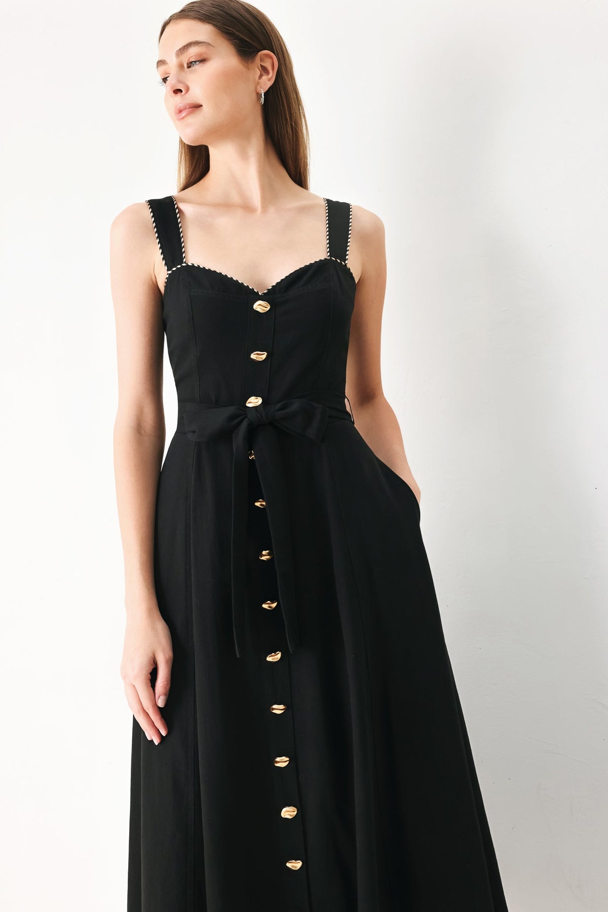 LOVELY NOIR WOVEN MIDI DRESS