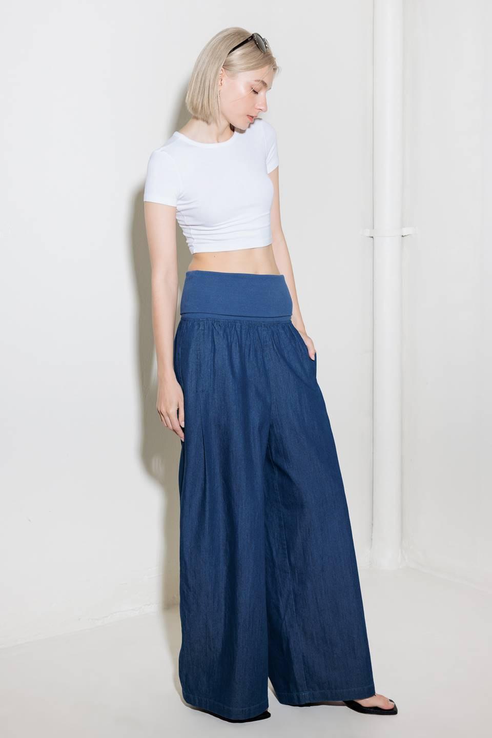WALK EASY IN INDIGO DENIM PANTS