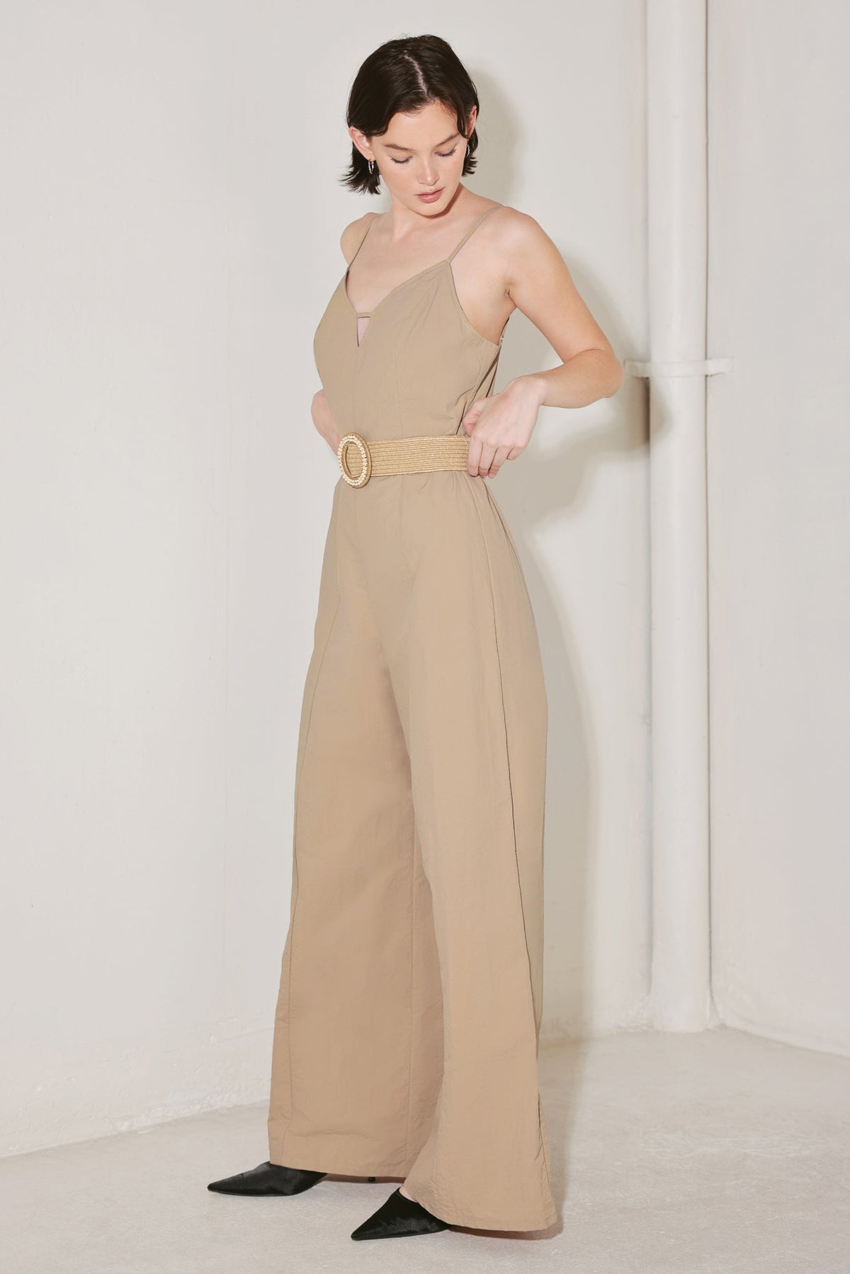 NEUTRAL GODDESS WOVEN JUMPSUIT