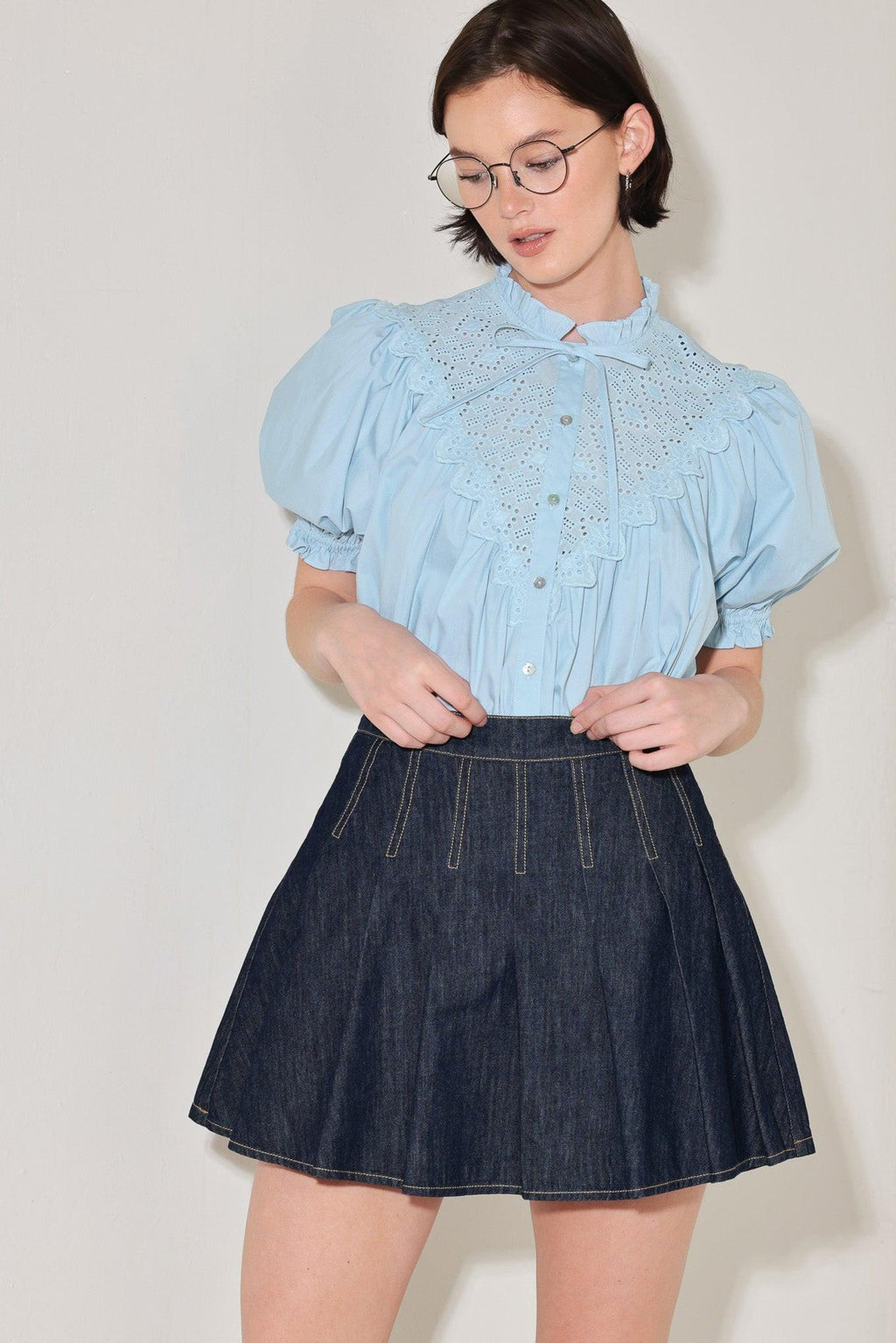 LOVESONG IN DENIM SKORT