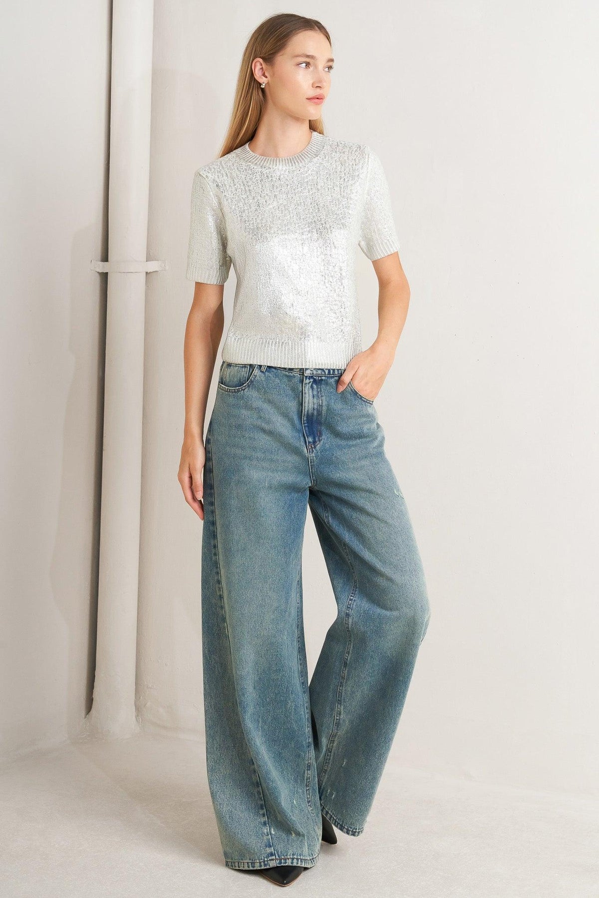SILVER GLOW KNIT TOP