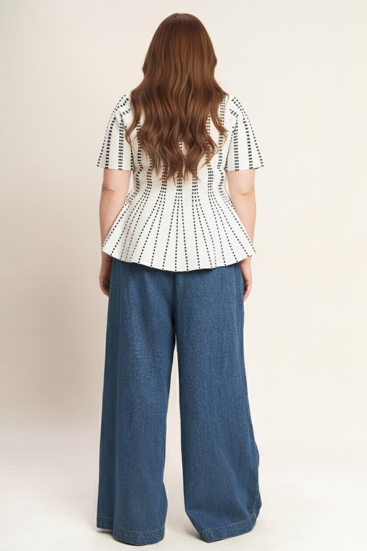 EVENING RUSTLE JACQUARD SWEATER TOP