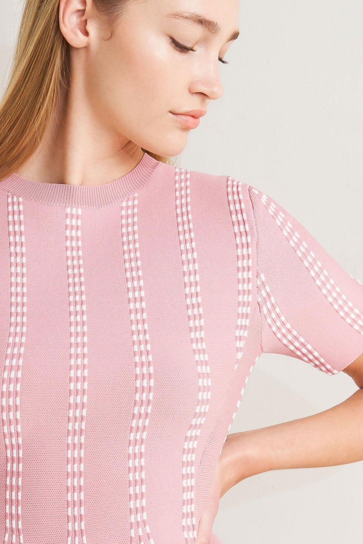 EVENING RUSTLE JACQUARD SWEATER TOP