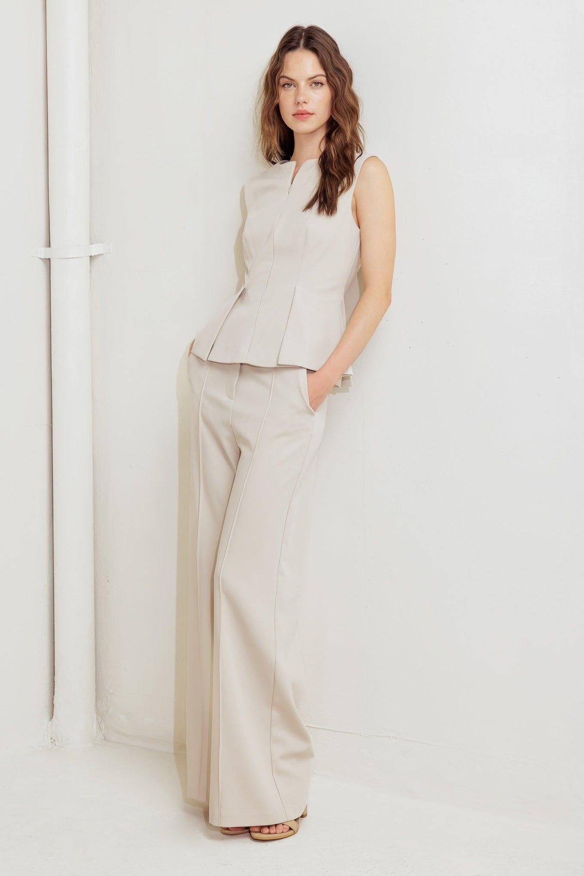 MONDAY FLOW WOVEN TOP