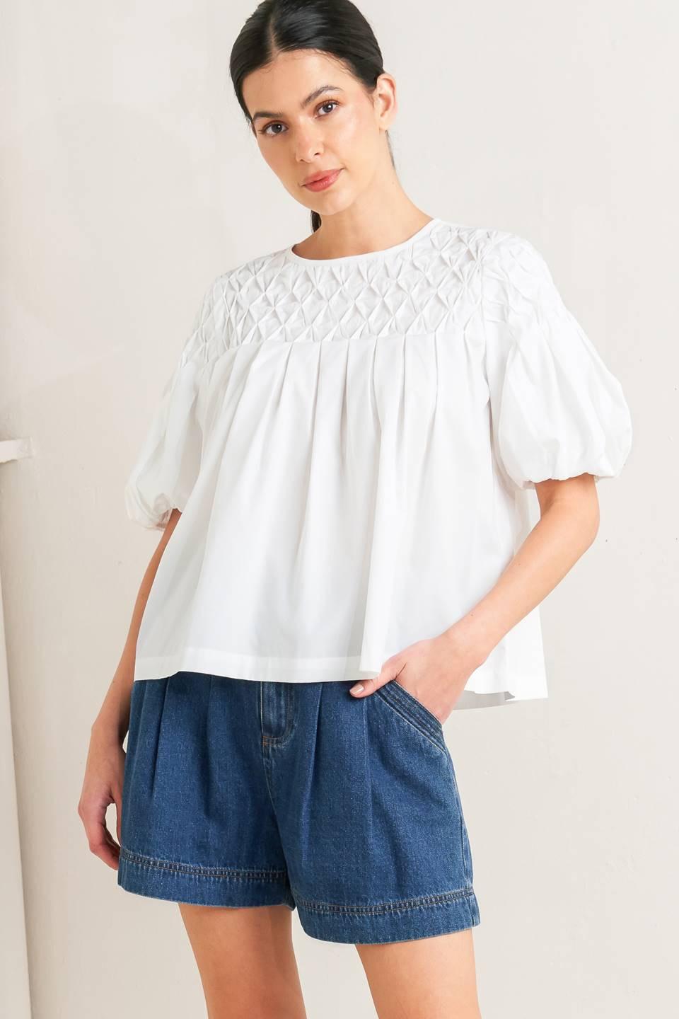 WHITE DREAM PUFF WOVEN TOP