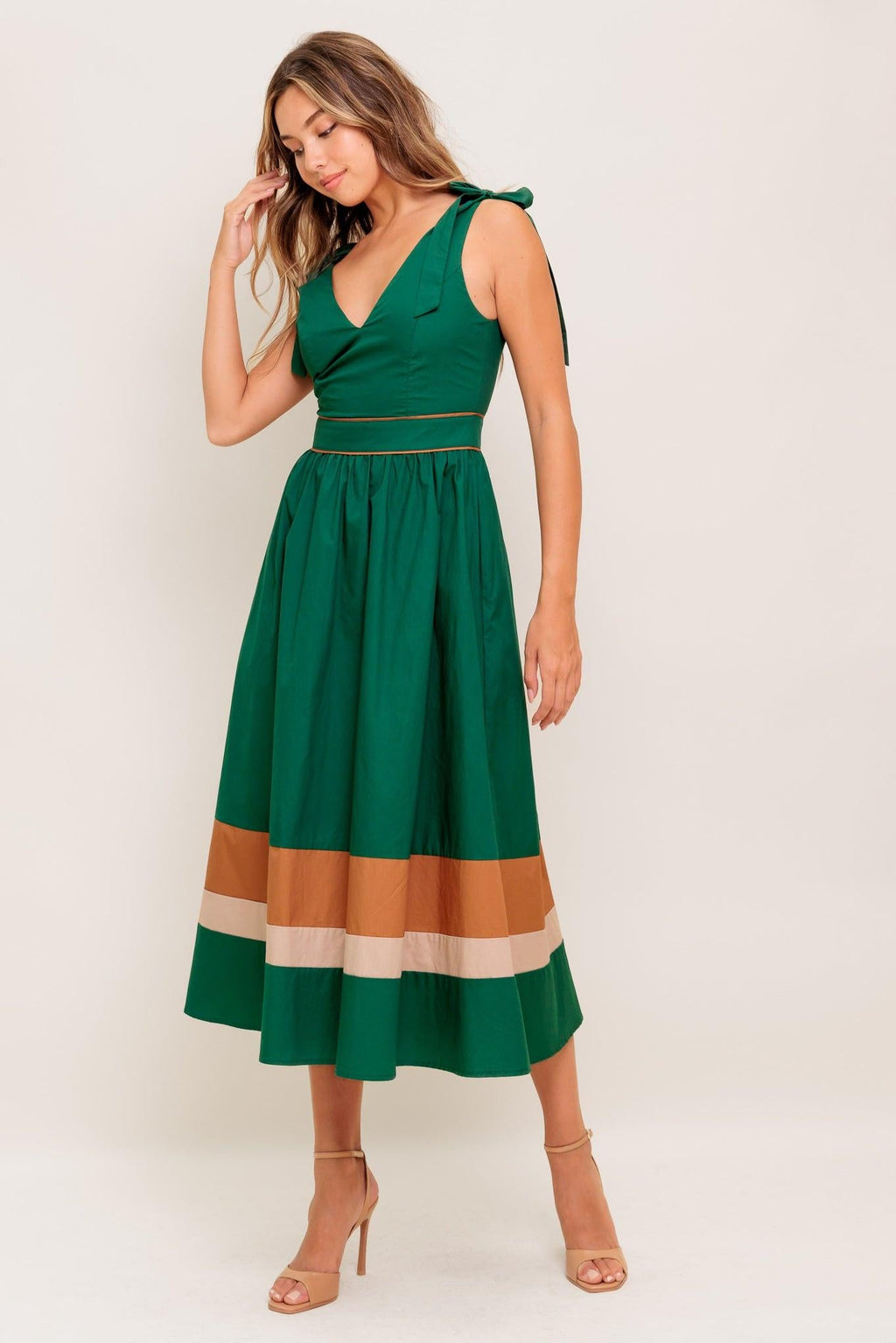FOREST CHARM WOVEN COLOR BLOCKED MIDI DRESS