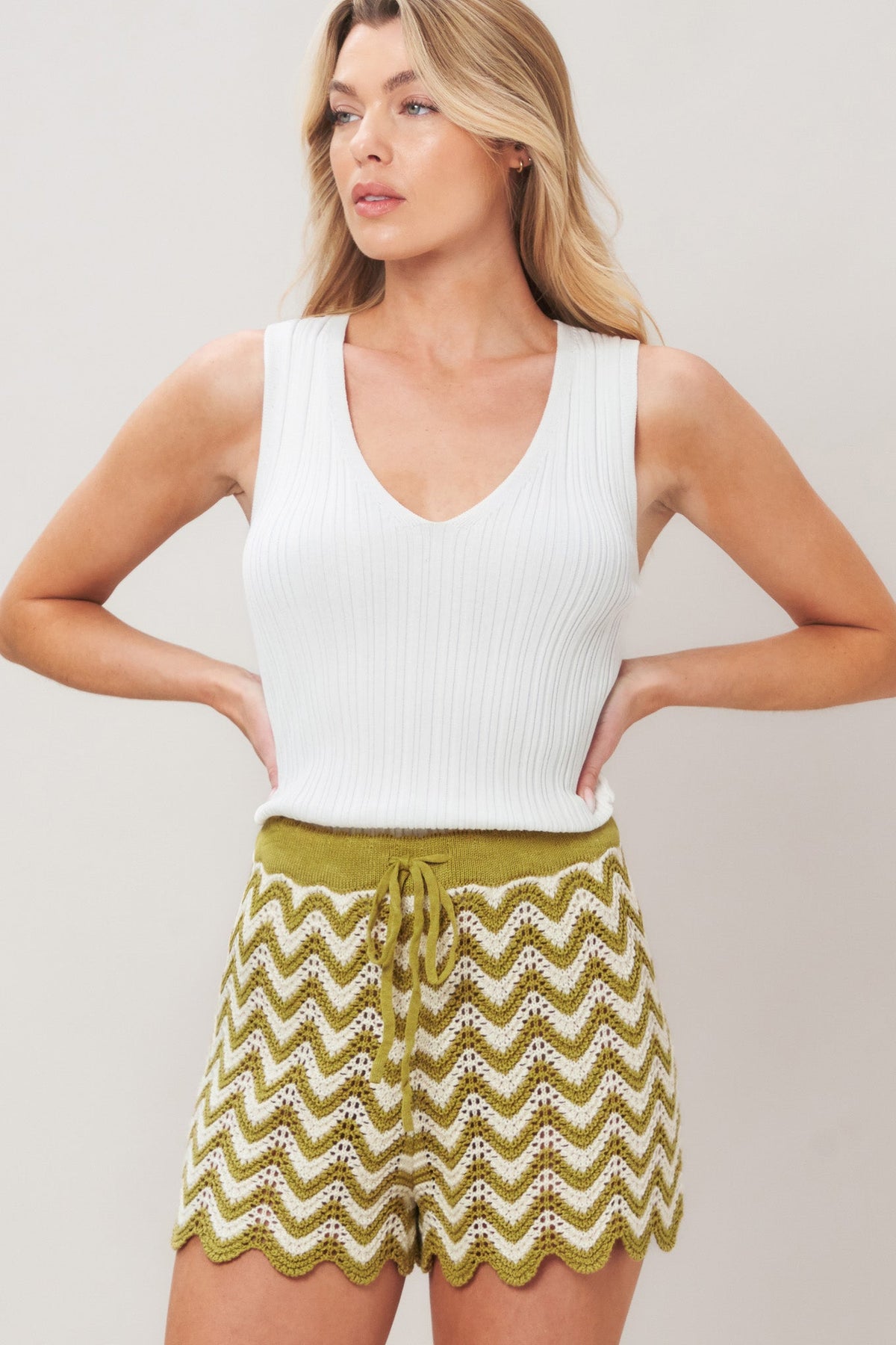 SUNSET STITCH CROCHET KNIT SHORTS