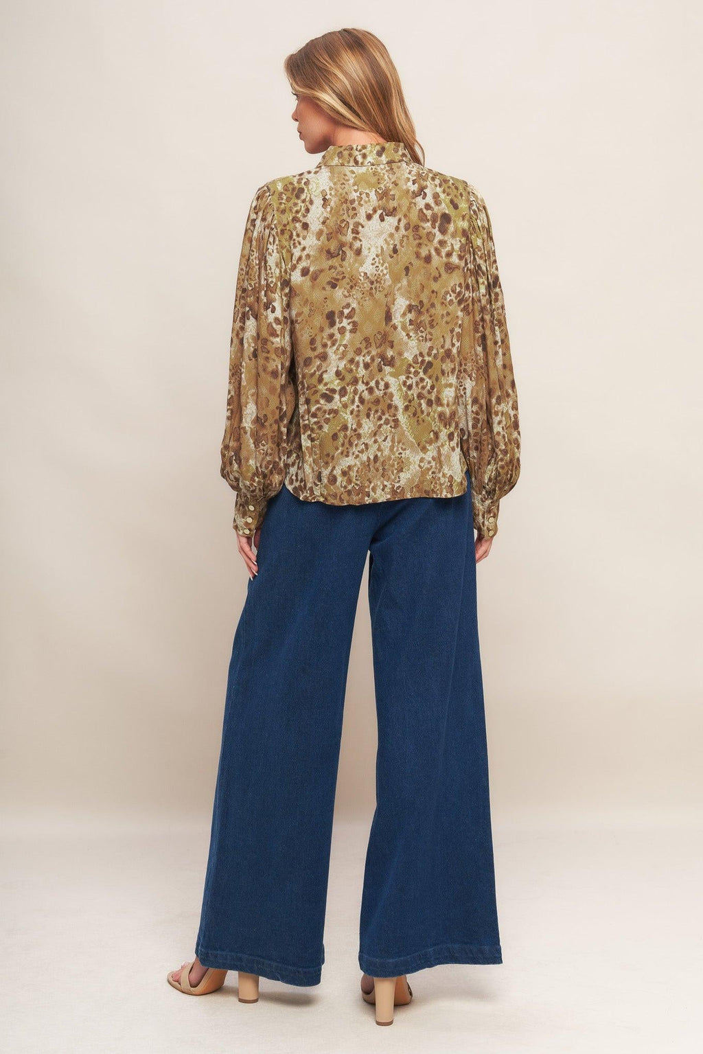 WILD LUXE TAUPE WOVEN TOP