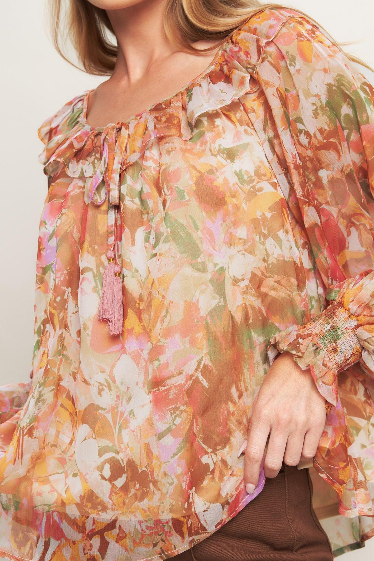 SOFT FLORAL RUST WOVEN TOP