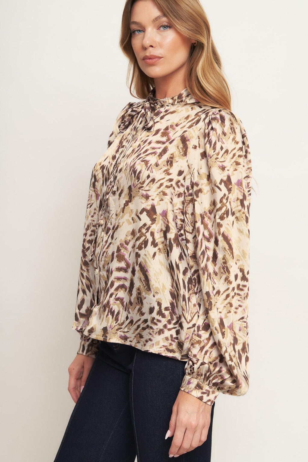 WILD CHIC CREAM WOVEN TOP